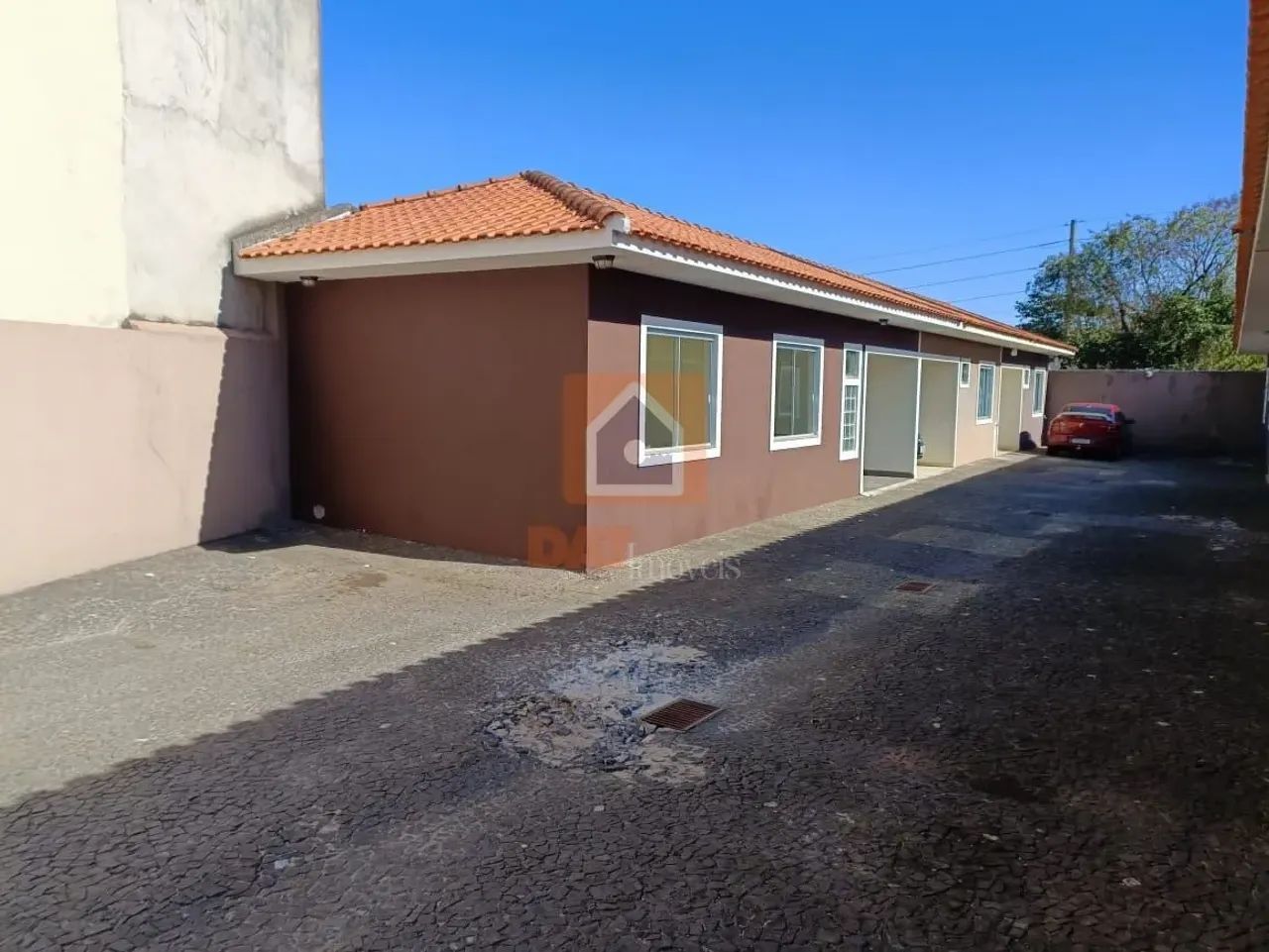 Casa à venda no bairro Uvaranas - Foto 2