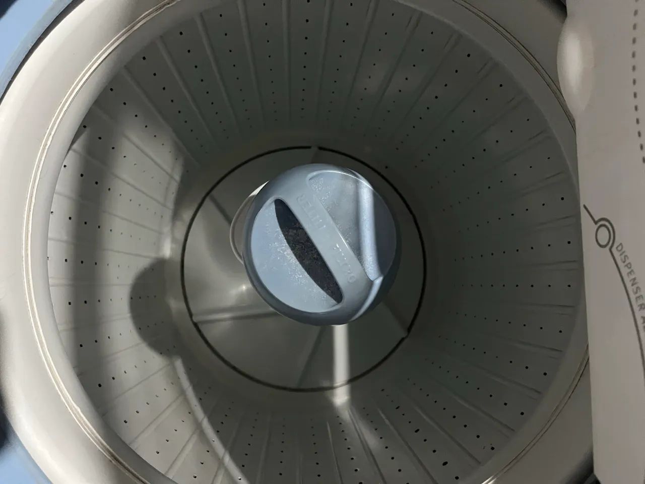 Máquina de lavar roupas Eletrolux 10 kg - Foto 2