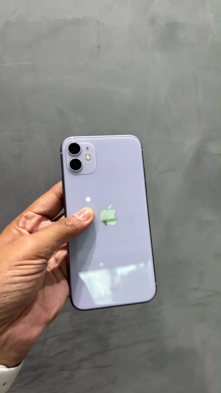 iPhone 11 - 128GB LILÁS Seminovo Garantia Loja Física - Celulares