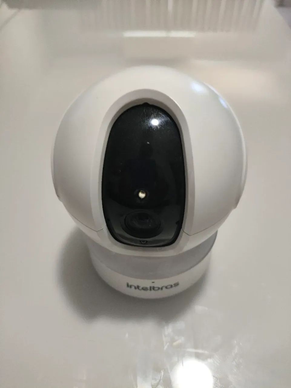 Câmera IC4 intelbras