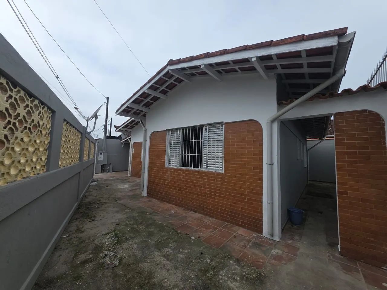 Casa individual com dois dormitórios e uma suíte.  - Foto 3