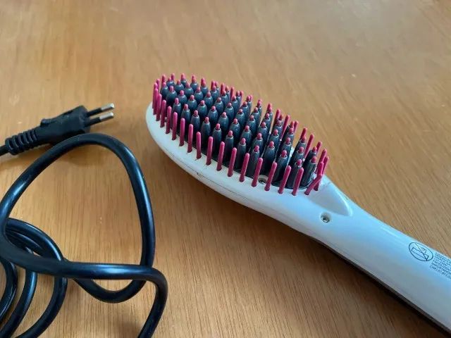 Escova de cabelo innova mini usada gamma - Foto 2