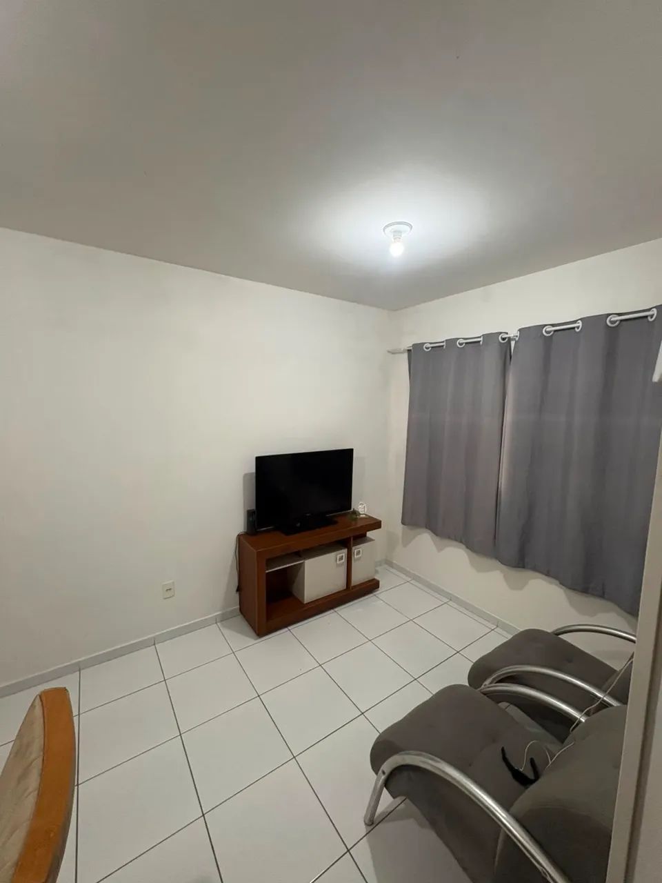 Vende se apartamento por trás da facisa 