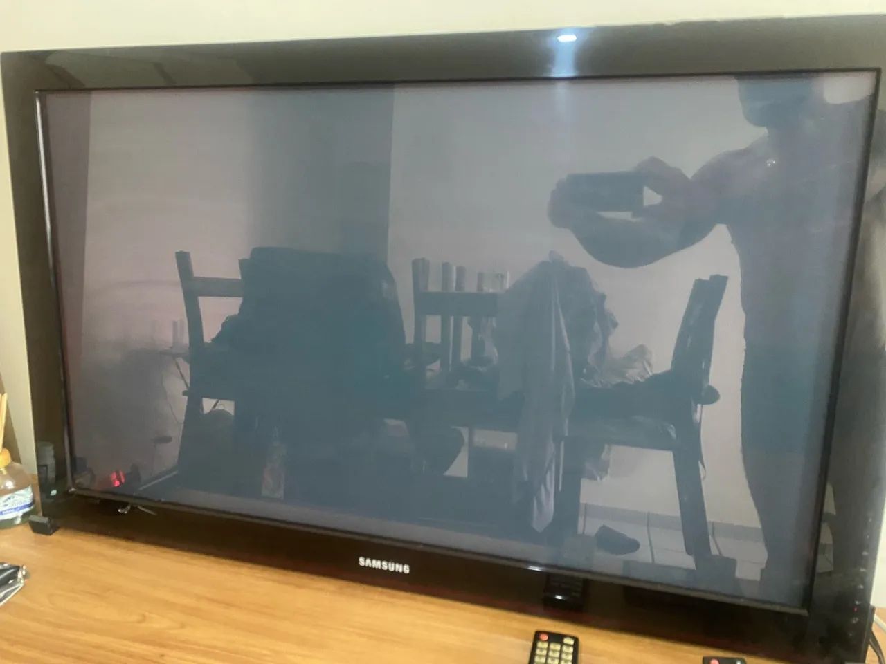 Tv Samsung 42 polegadas + conversor . 