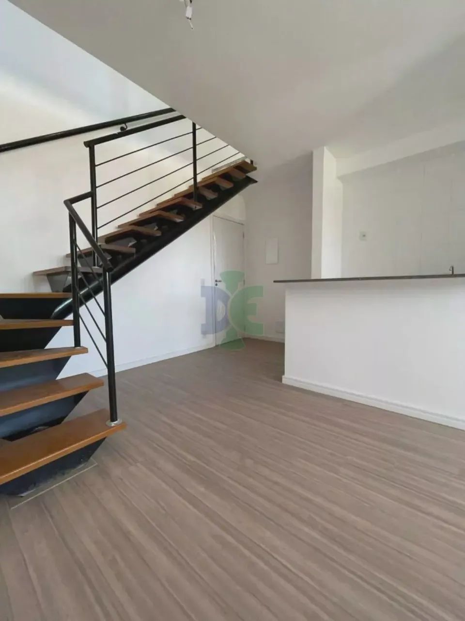 Cobertura Duplex com Área Gourmet e Vista Privilegiada em Jacareí
