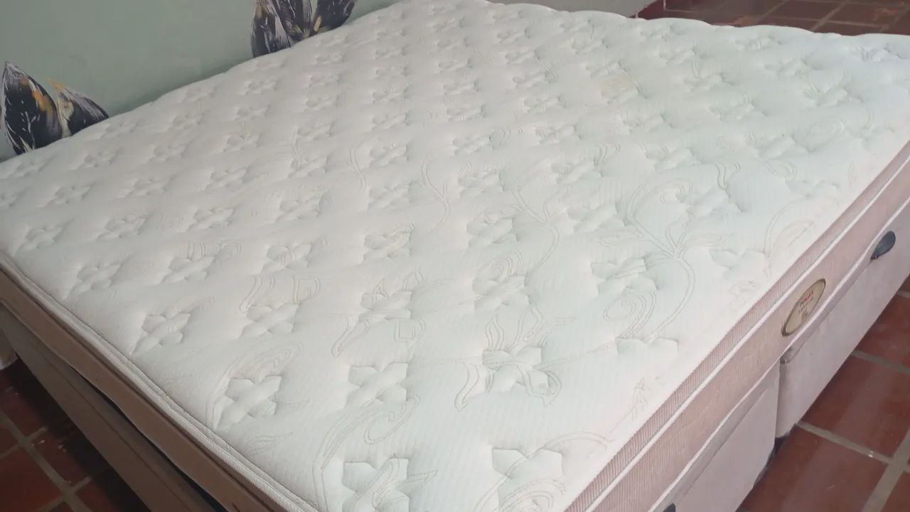 Cama box baú king completa sem uso  - Foto 3