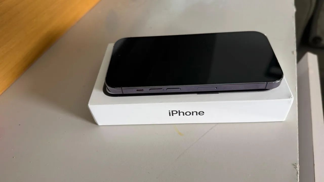iPhone 14 Pro roxo 128gb com cabo original bateria 80