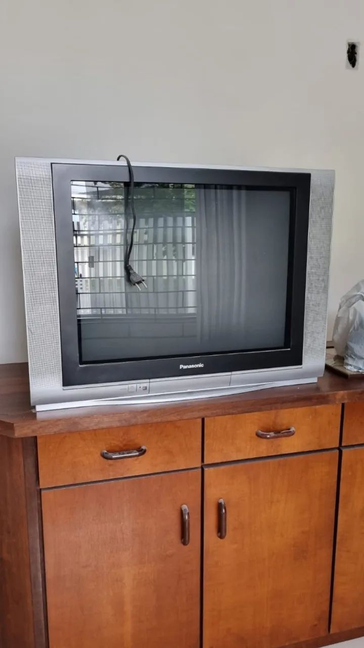 TV Panasonic (CRT) de 29 polegadas