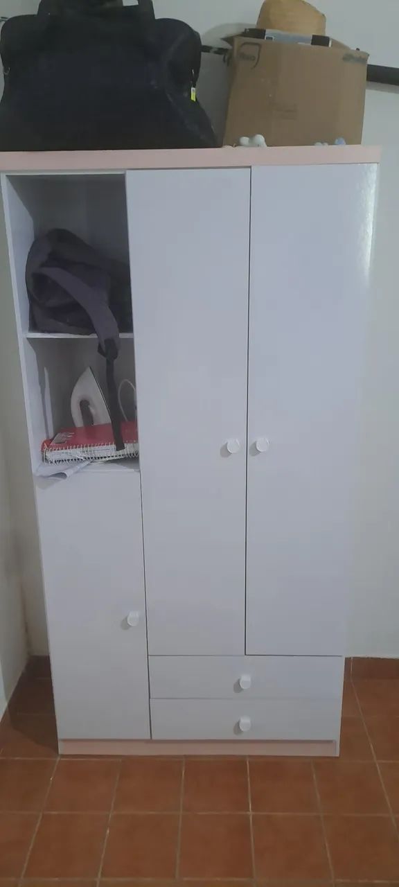 Guarda roupa infantil 