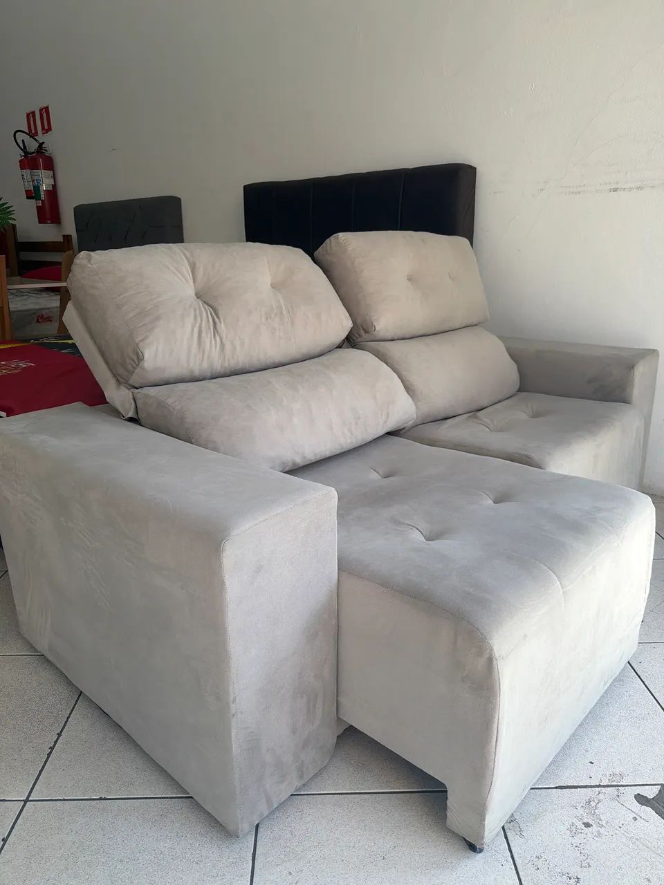 Sofá Retrátil e Reclinável 2m de largura - Foto 2