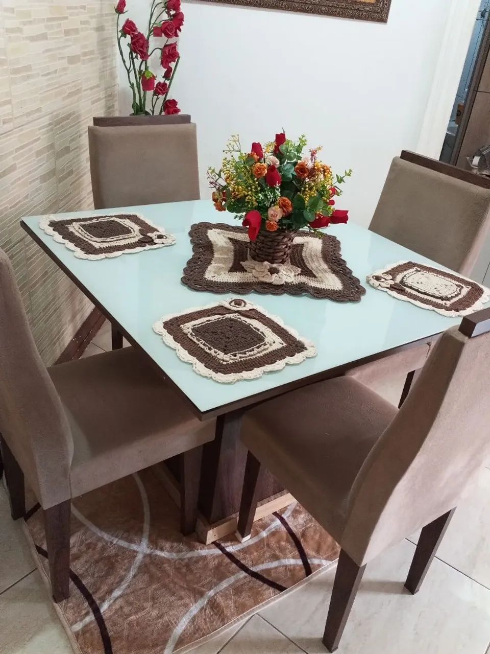 Mesa de jantar quatro cadeiras  - Foto 2