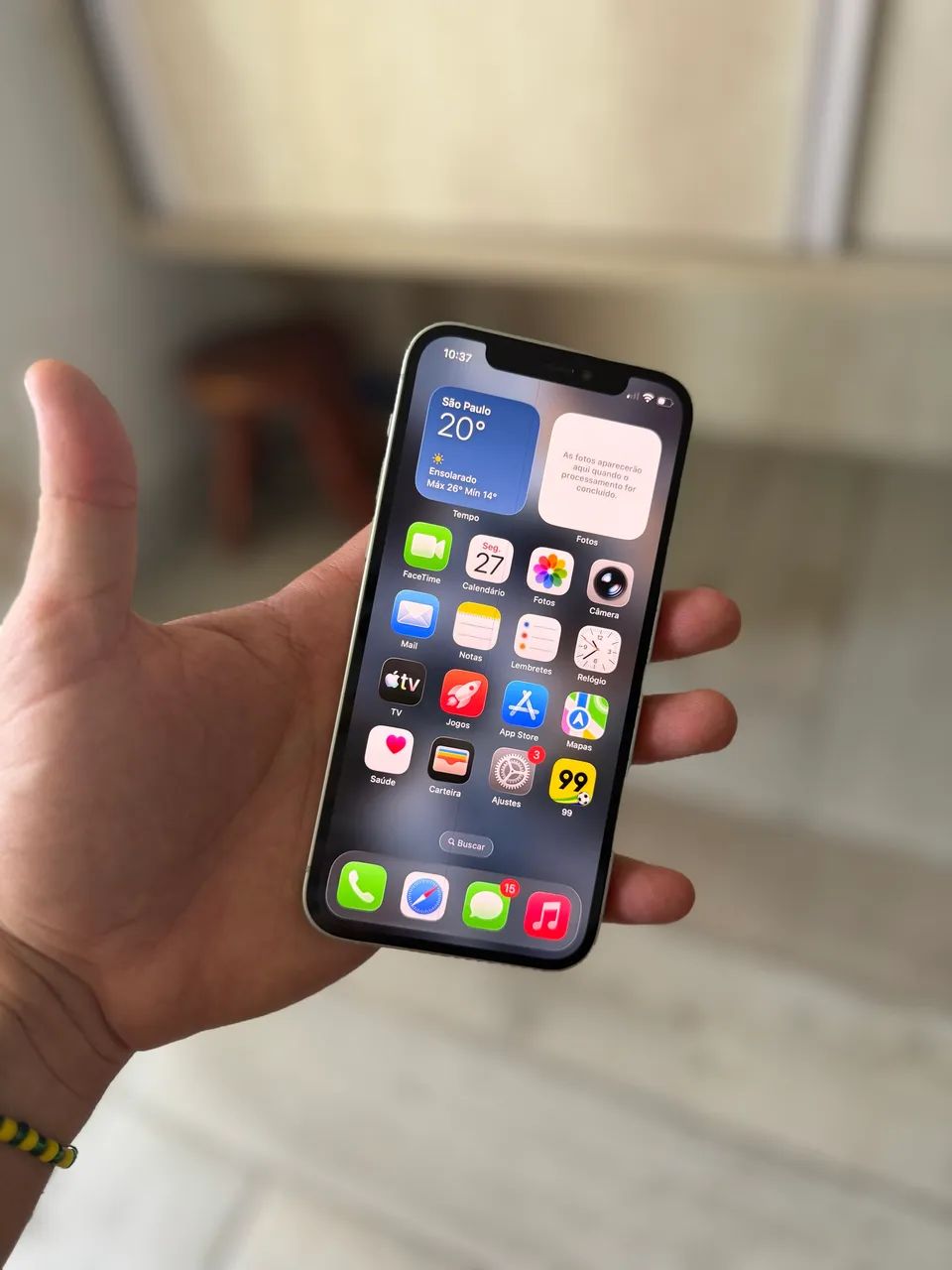 iPhone 12 - 64GB