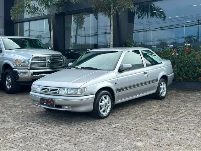 Volkswagen Logus Wolfsburg Edition 2000i (álcool) 1996