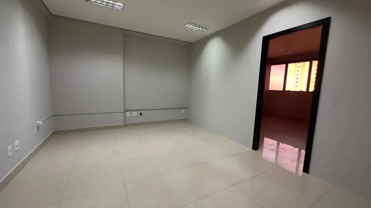 ALUGO SALA COMERCIAL 52M2 NO TOP TOWER - BOSQUE DA SAUDE - Cuiabá/MT