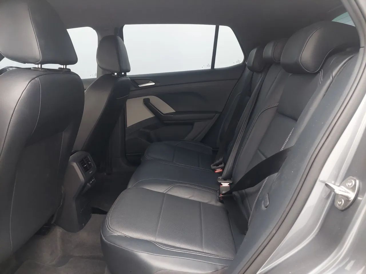 Volkswagen T-Cross Highline 1.4 TSI Flex 16V 5P AUT, foto 17 de 18