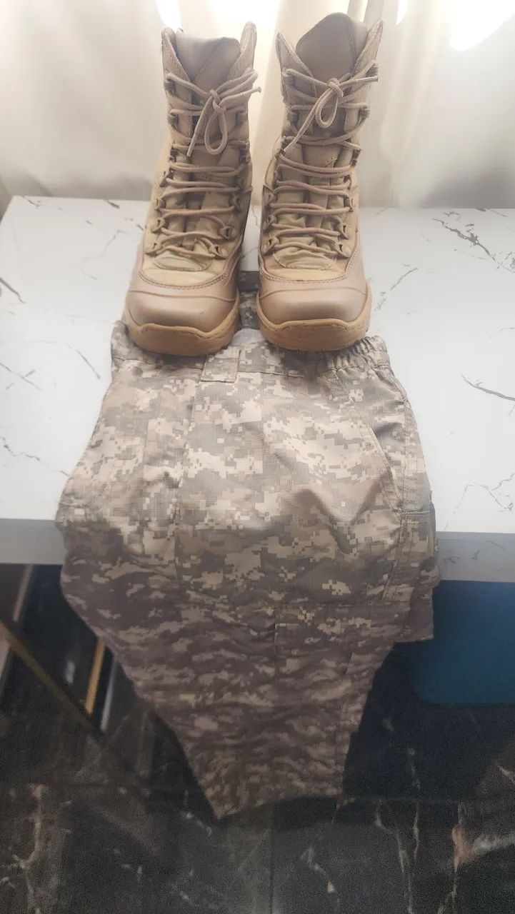 Calça tática e bota  - Foto 3