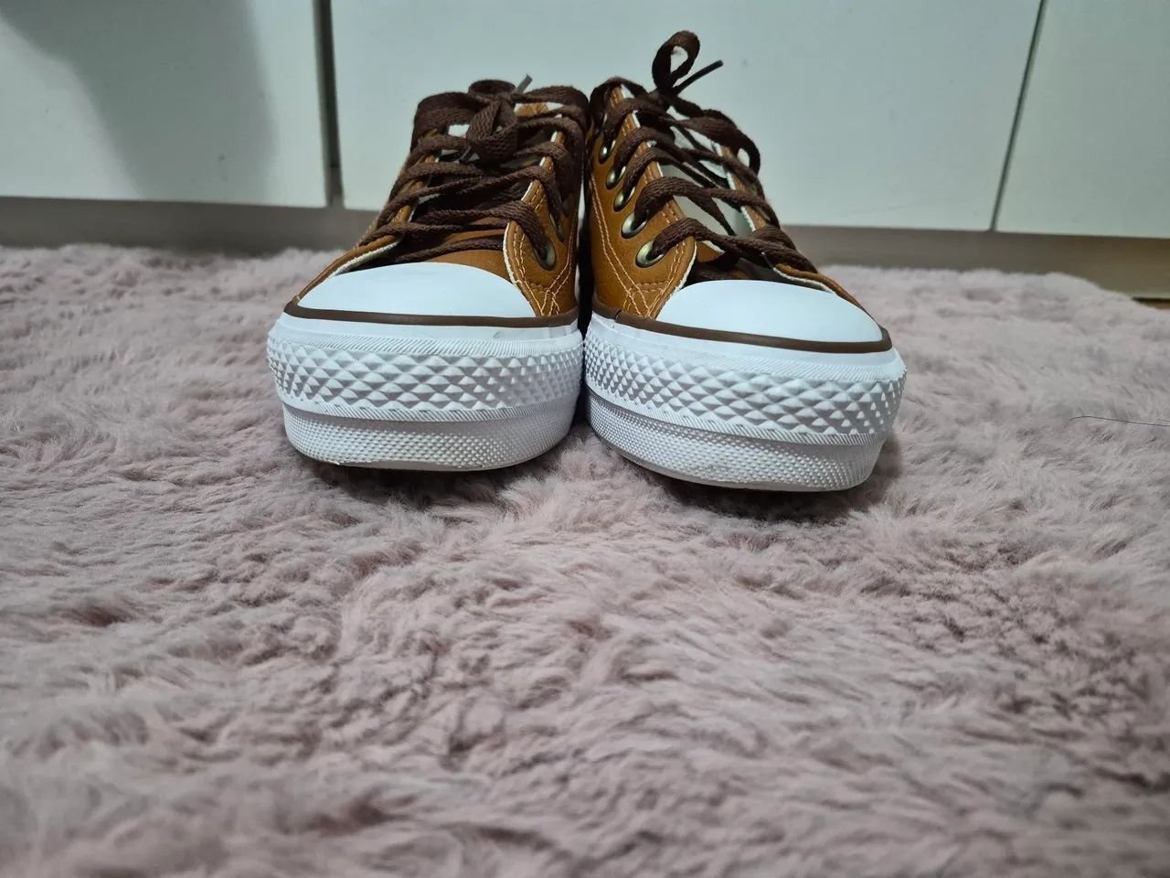 Tenis all star marrom couro - Foto 4