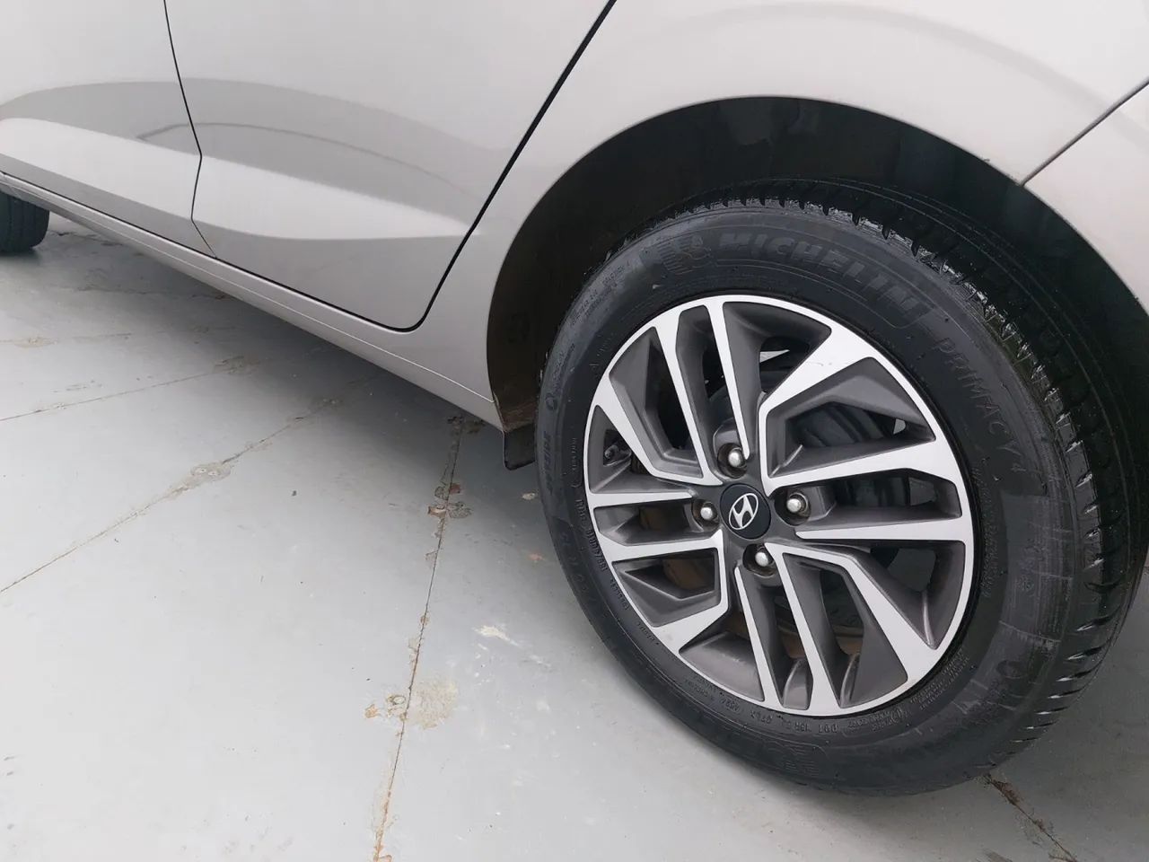 Hyundai HB20 Limited 1.0 Flex 12V Mec., foto 12 de 18