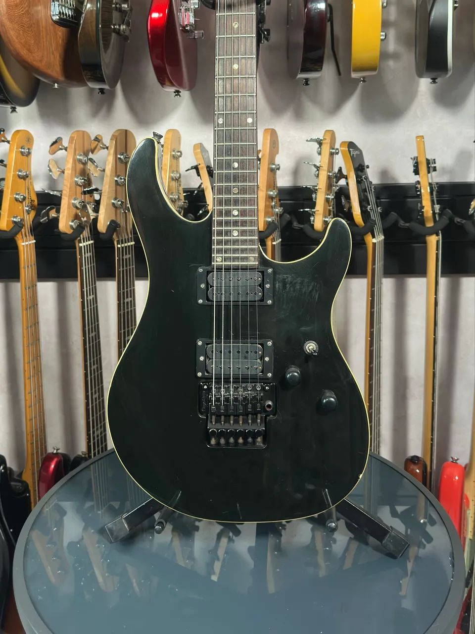 Guitarra Tagima Vulcan