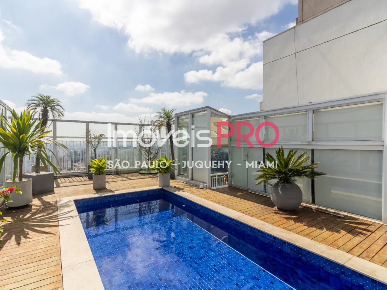 Cobertura com piscina, 4 dormitórios e lazer completo - Foto 2