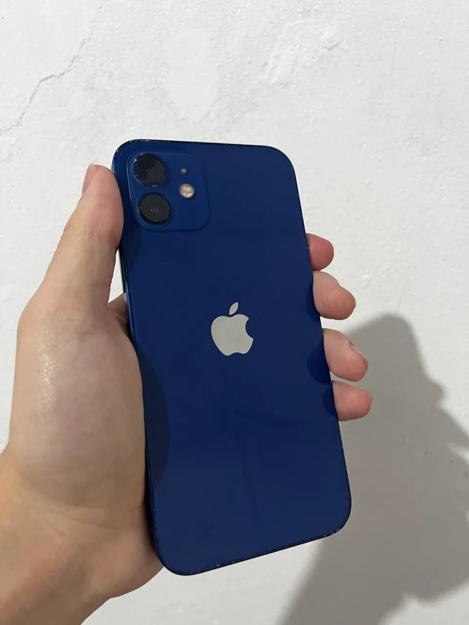 iPhone 12 azul  - Foto 4