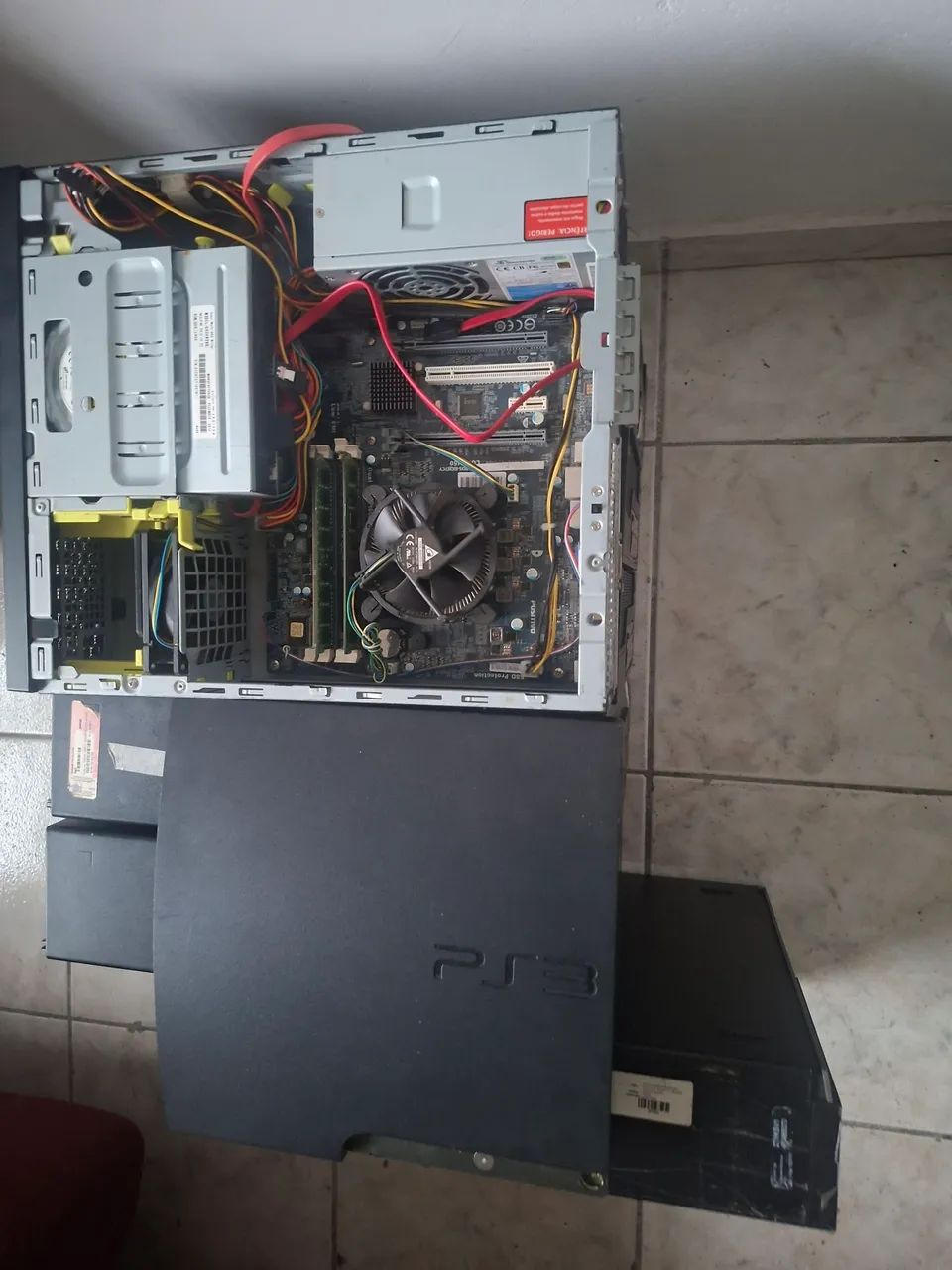 PS3 E CPUS/Lote de eletrônicos  - Foto 3