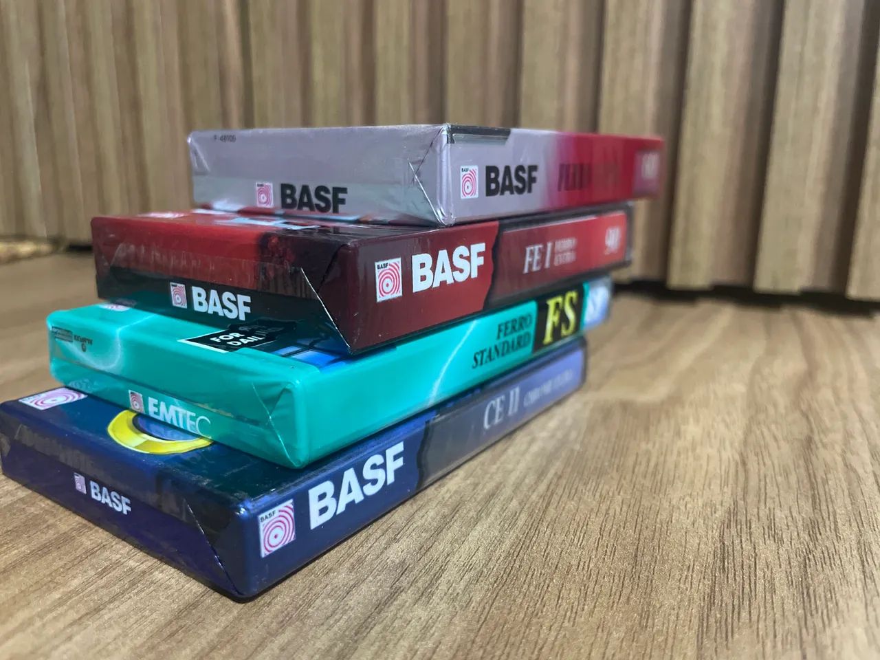 Fitas Cassete Basf Lacradas - Quatro unidades  - Foto 3