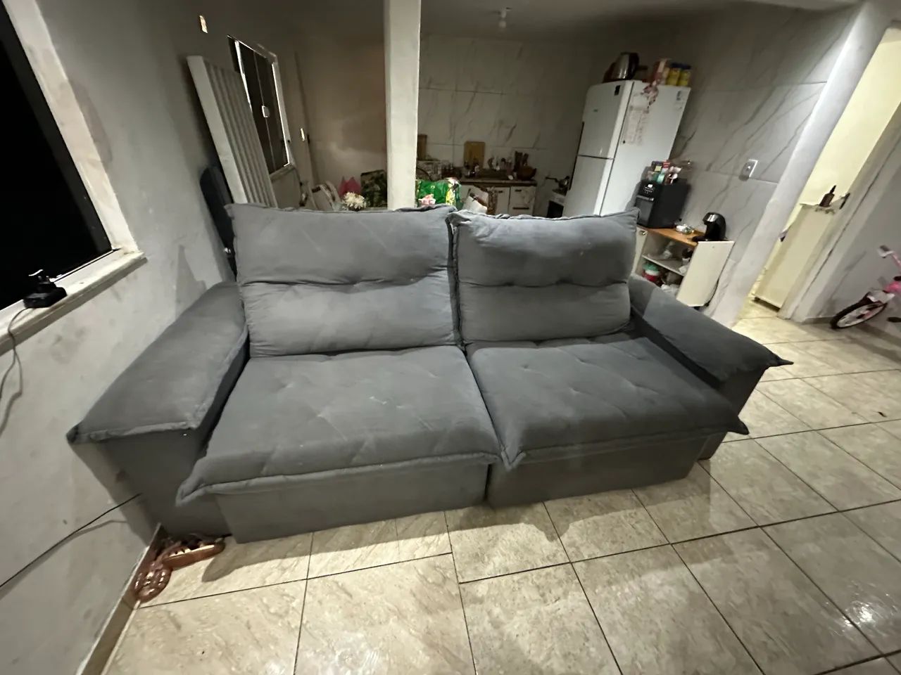 Sofá retrátil  inclinável 2,40 de comprimento  - Foto 4