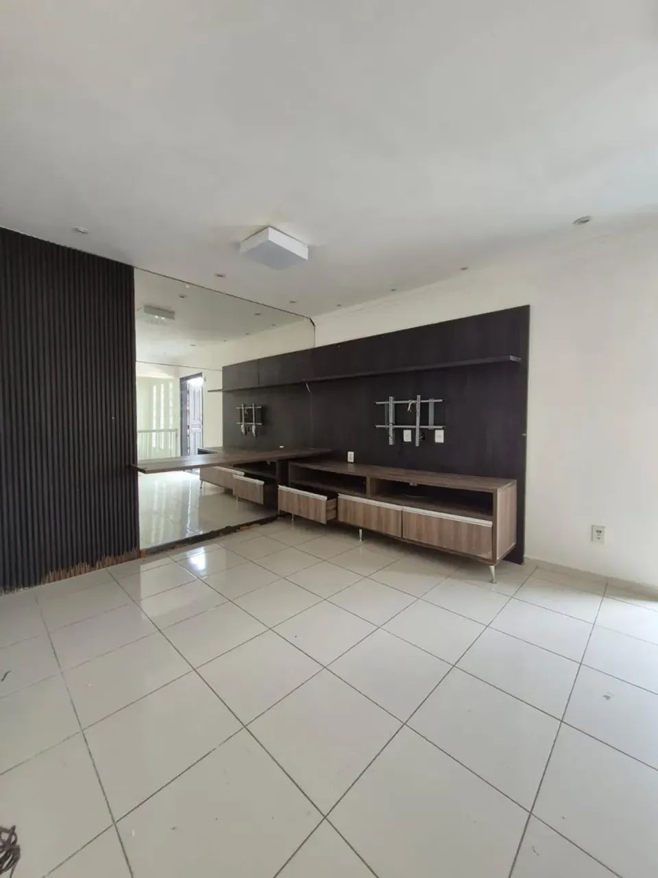 Casa de Esquina no Bairro de São Brás - Foto 3