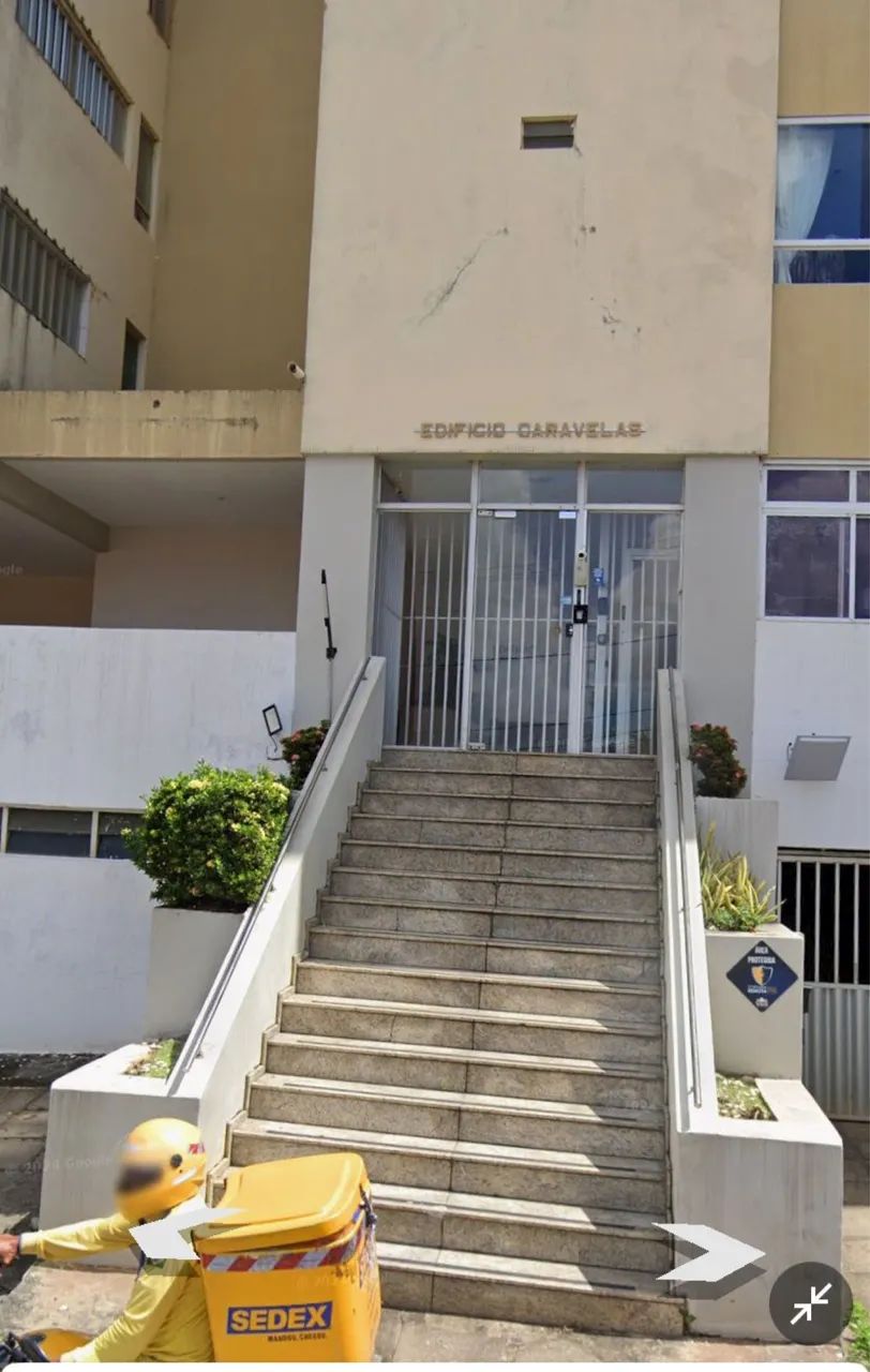Alugo apto de 3 quartos na PONTA DO FAROL - Edifício CARAVELAS