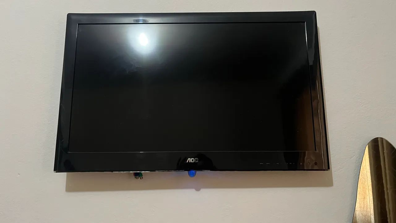 Tv com defeito na imagem  - Foto 2