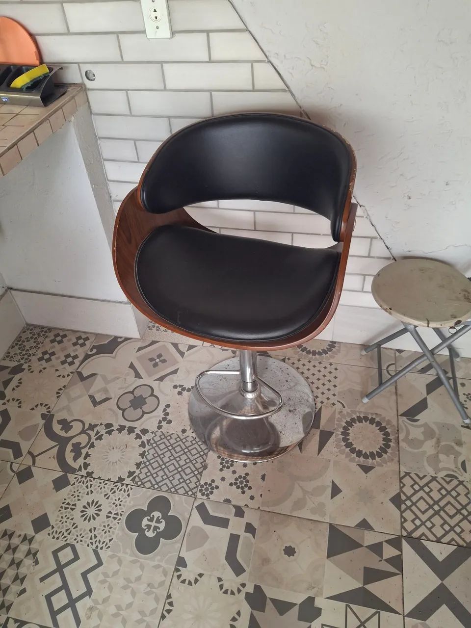 05 Banquetas giratória para área gourmet  - Foto 4
