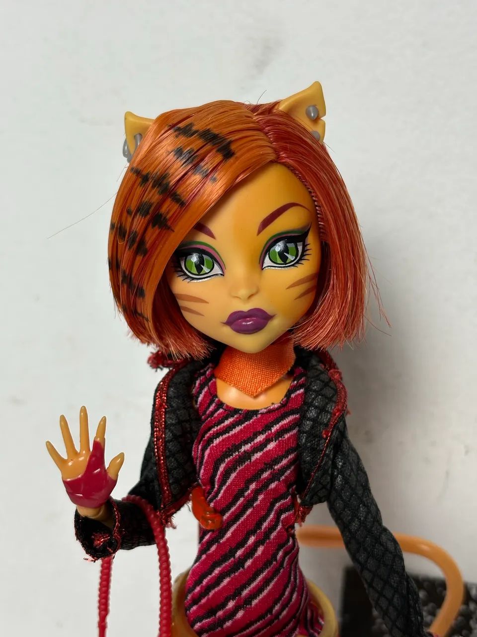 Boneca Básica Monster High Toralei Stripe Wave 1 - Foto 2