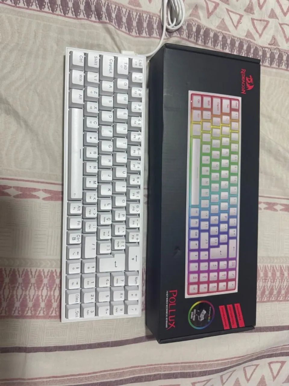 Teclado Mecânico Redragon Pollux K628 Branco Switch Brown RGB c/ NF - Foto 3