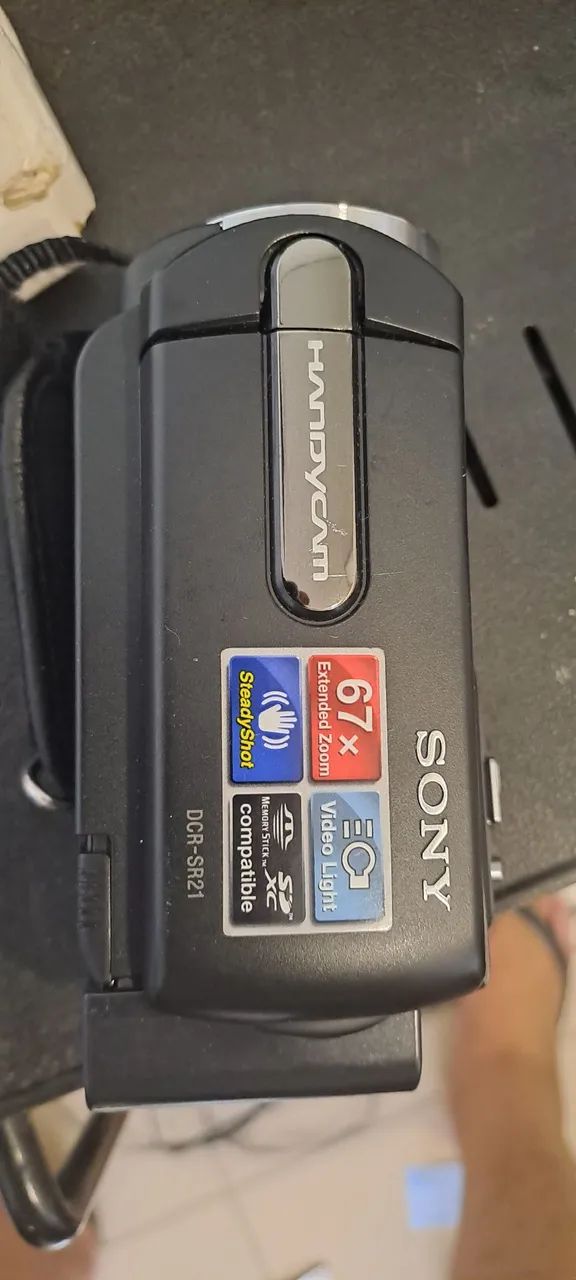 Filmadora sony DCR-SR21E