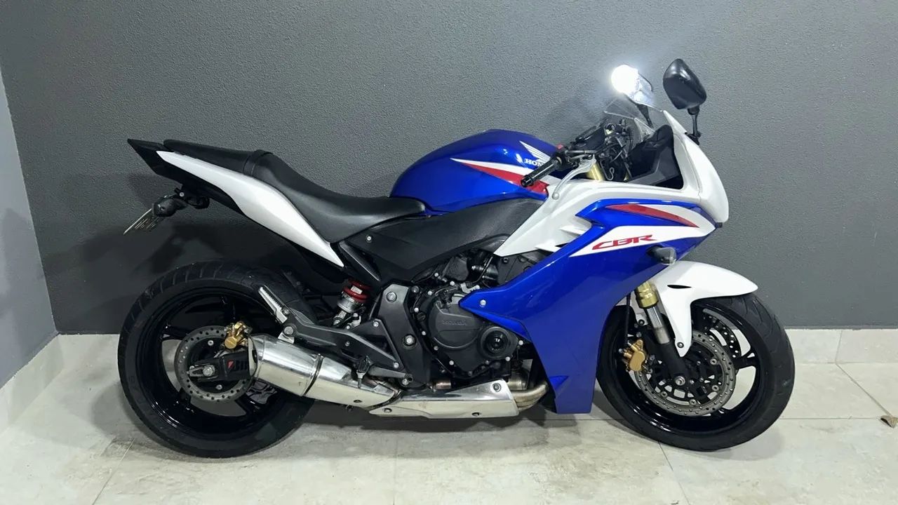 RARIDADE CBR600