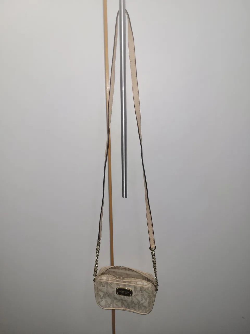 Bolsa michael kors pequena transversal - Foto 2