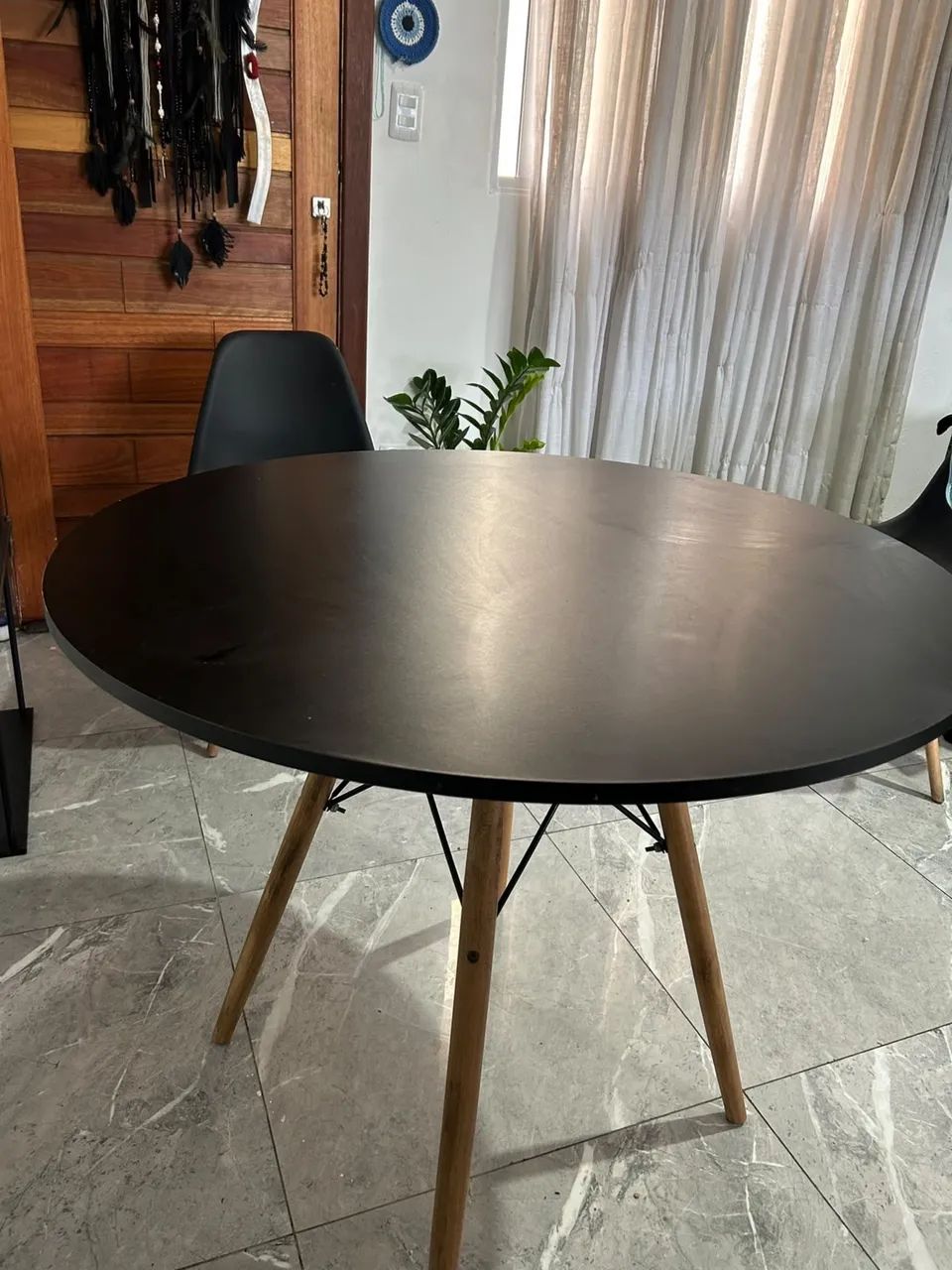 Conjunto mesa e cadeiras  - Foto 4