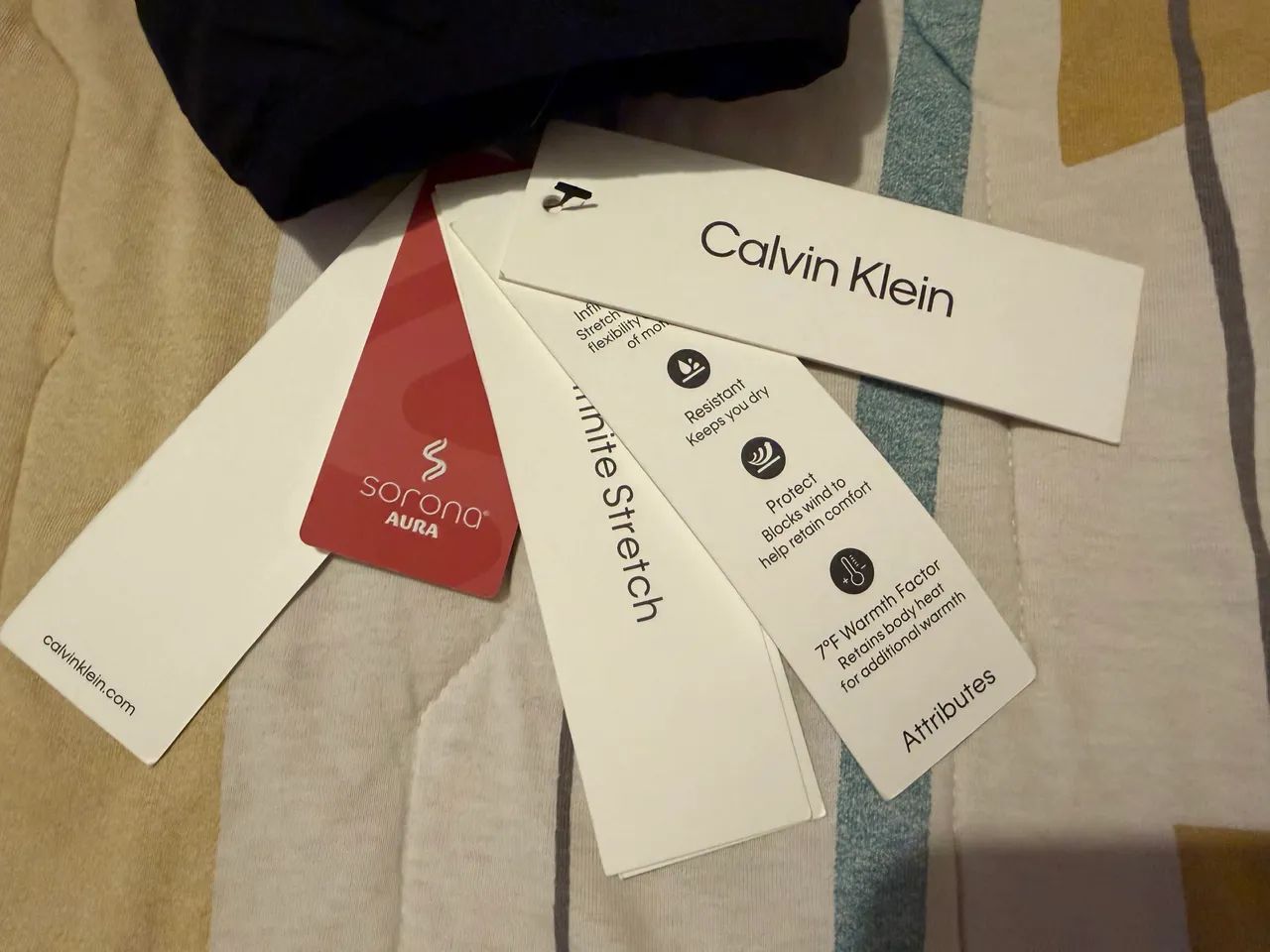 Jaqueta Calvin Klein (nova) - Foto 3