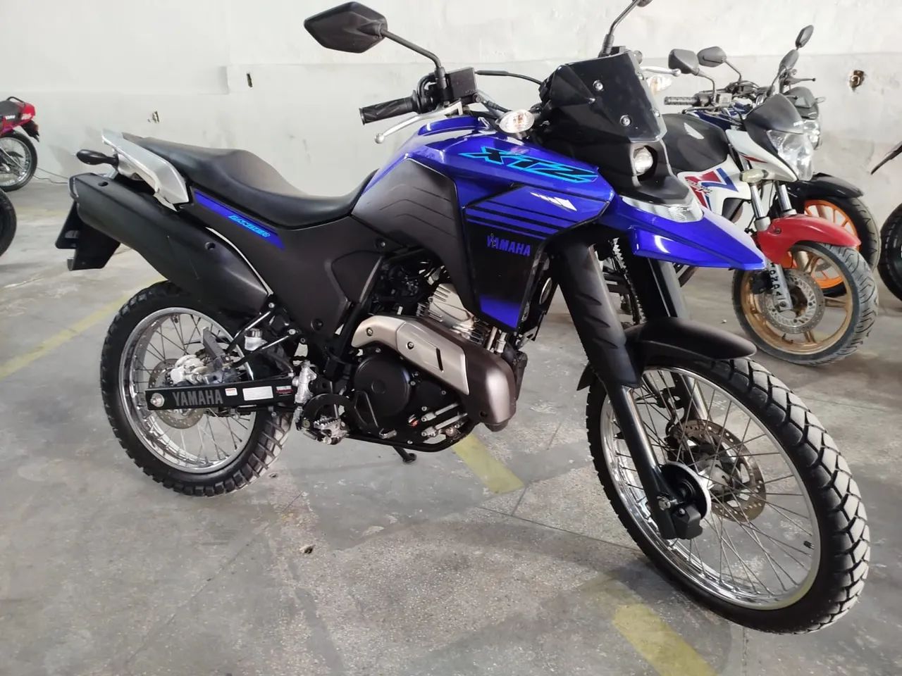 Lander 250 ABS 2025