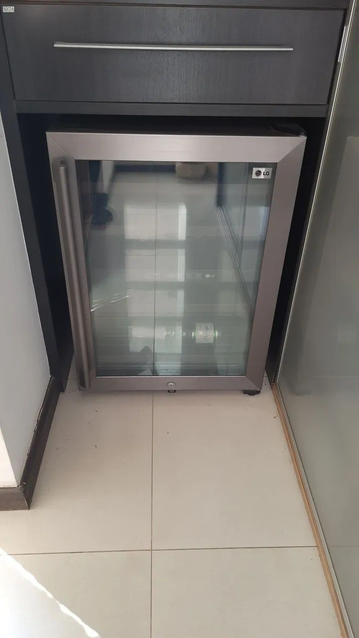Adega Climatizada LG