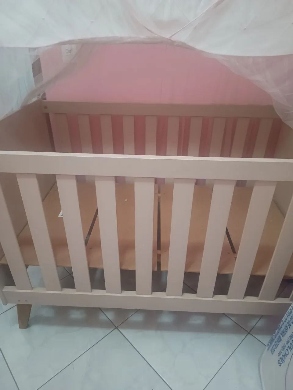 Berço infantil usado bom estado - Foto 4