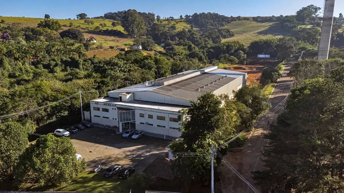 Imóvel para venda possui 3000 metros quadrados com 1 quarto - Foto 3