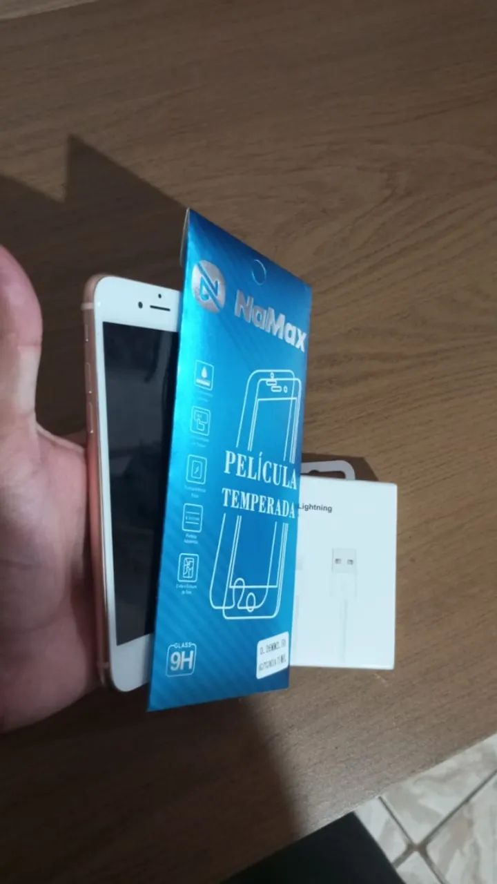 Iphone 8 Gold 256GB BATERIA 100%, brinde Pelicula e Cabo, entrego