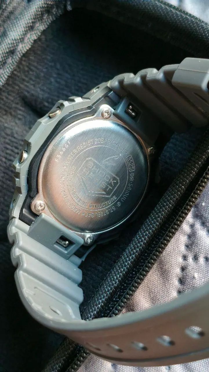 Relógio Casio G-Shock DW5610uu Cinza<br><br>DW5610uu Cinza - Foto 5