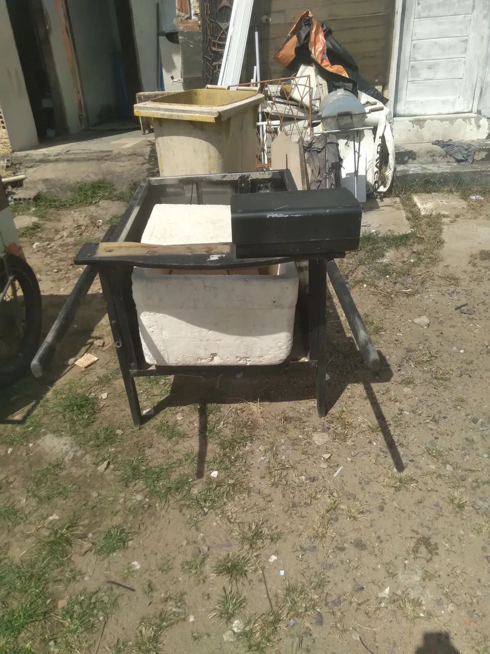 Carrinho de vende coco água cerveja etc  - Foto 4