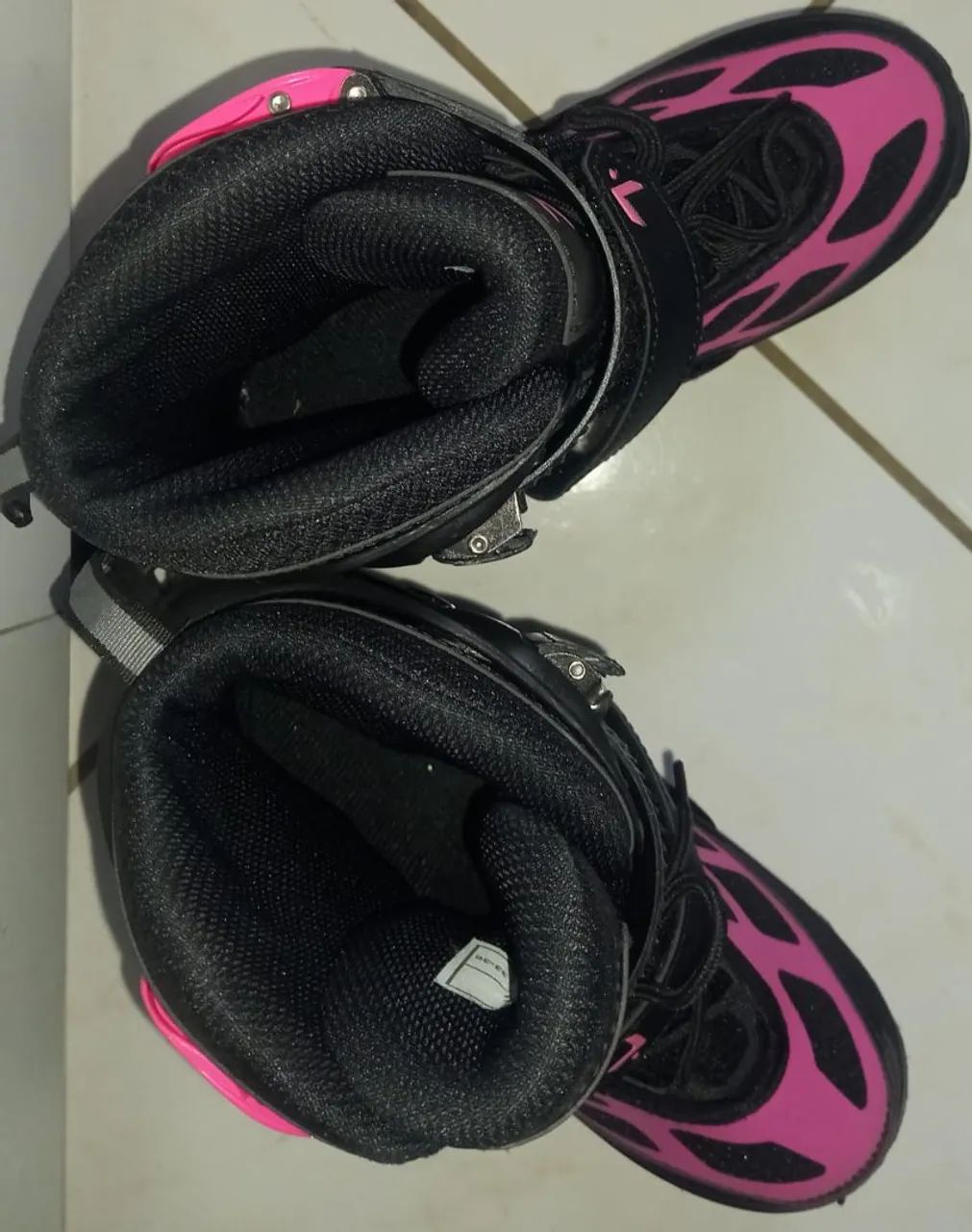 Patins Oxer Roller Inline ajustável do 33 ao 36 - Foto 3