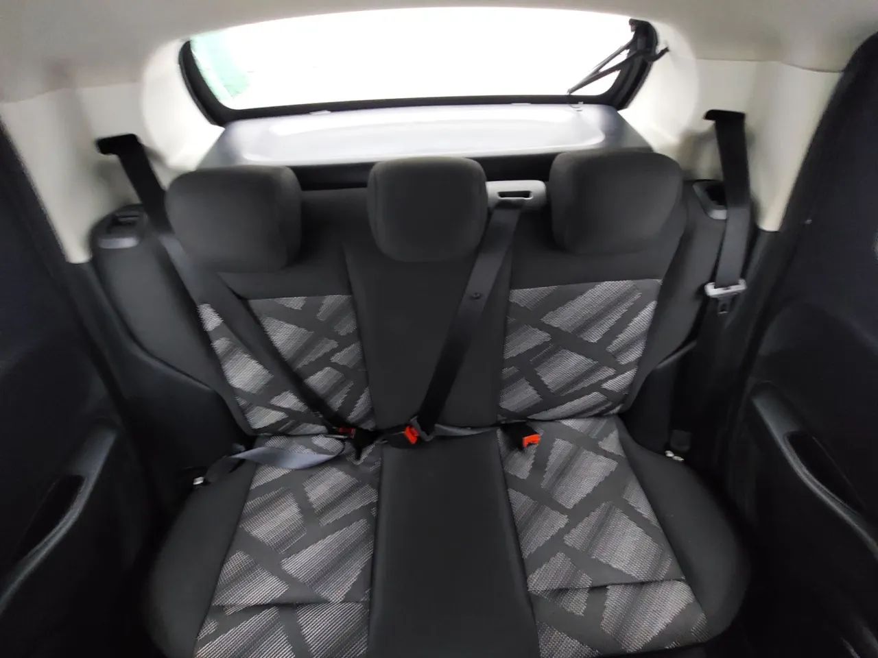 Fiat Mobi LIKE 1.0 Fire Flex 5p., foto 18 de 18
