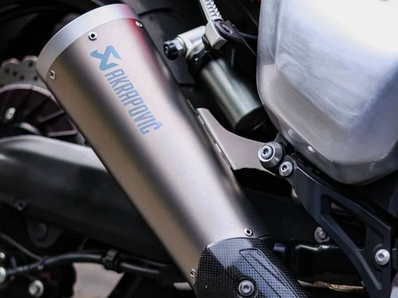 YAMAHA V-MAX 1700 - Foto 4