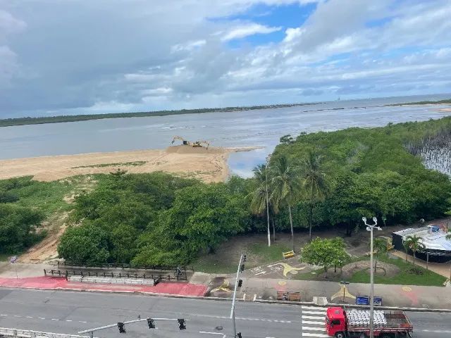 Apartamento Mansão Octávio Penalva,Av Beira Mar, particular.